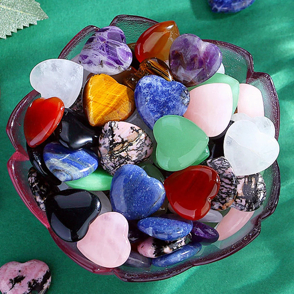 Natural Crystal Stone Love Heart Shape Ornaments Colorful Rough Seven Chakra Mineral Ore Fashion Jewelry Spiritual Healing Yoga